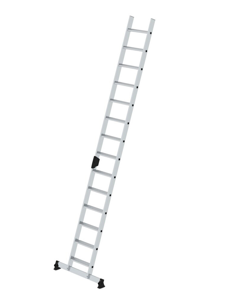 Anlegeleiter mit 14 Stufen und nivello-Traverse vom Hersteller MUNK, freigestellt auf weißem Hintergrund