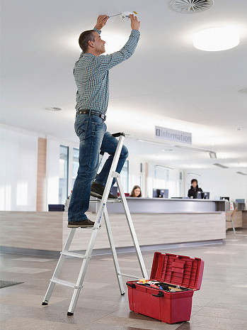 MUNK Günzburger Stufen-Stehleiter ML 4 Stufen