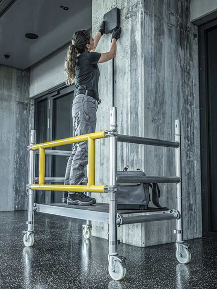 MUNK Günzburger Montageplattform, fahrbar | AH 2,97 m