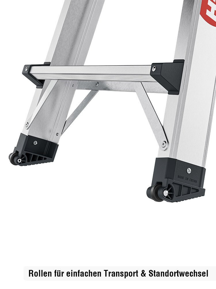 Nahaufnahme des Unterteils der Hailo Leiter mit integrierten Rollen.