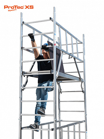 KRAUSE ProTec XS Alu-Faltgerüst AH 10,80 m & höhenverstellbare Rollen 150 mm