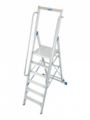 KRAUSE STABILO Plattformleiter mit Handläufen + Rollen / 6 Stufen / gemäß TRBS 2121-2