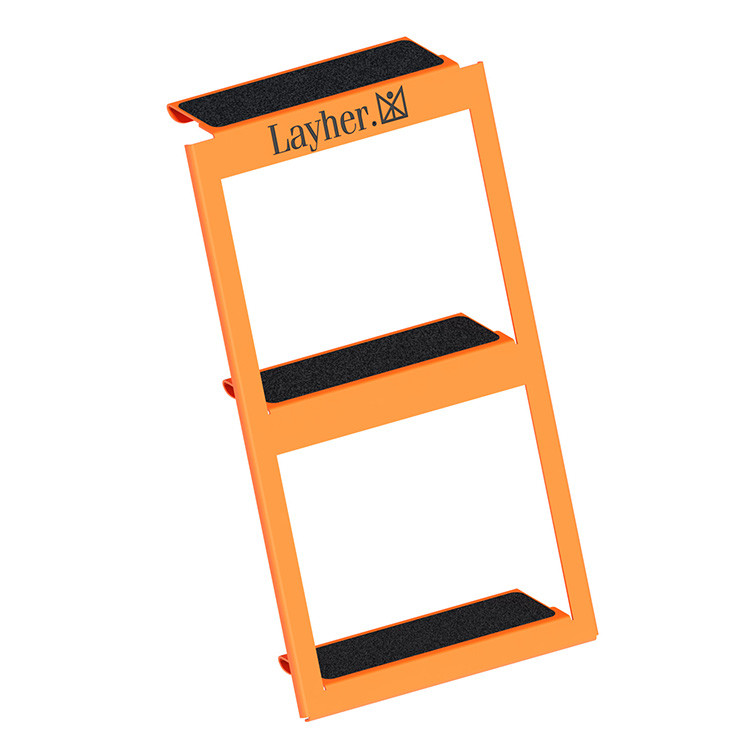 Layher Stufen-Einhängetritt / Passend für Holmhöhe: 76 mm