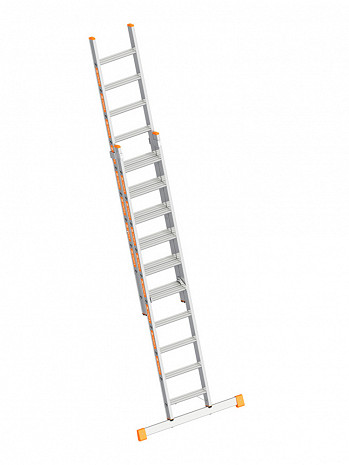Layher Stufen-Schiebeleiter TOPIC 1032 / 2x10 Stufen mit Traverse / TRBS-konform