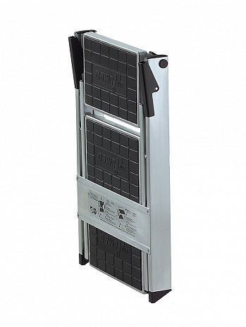 WAKÜ Little Jumbo Sicherheitstreppe Gummibelag ohne Bügel 3 Stufen - Compact