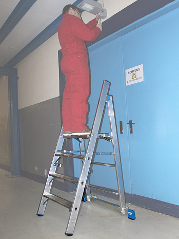 KRAUSE STABILO Profi-Tritt 3-stufig